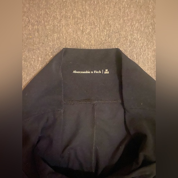 Abercrombie & Fitch Joggers - Picture 3 of 3